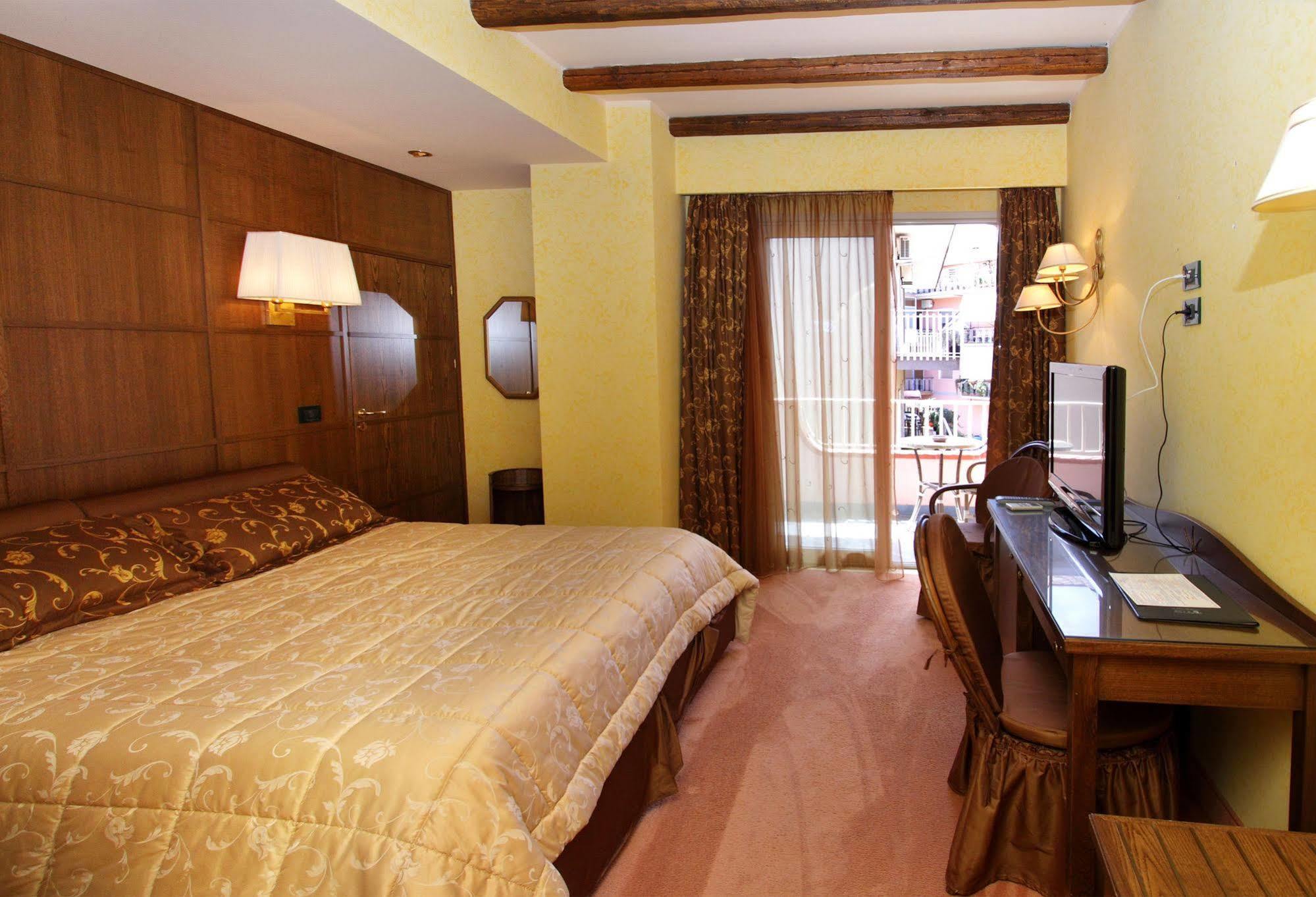 Hotel D'Orange D'Alcantara Francavilla di Sicilia Zewnętrze zdjęcie