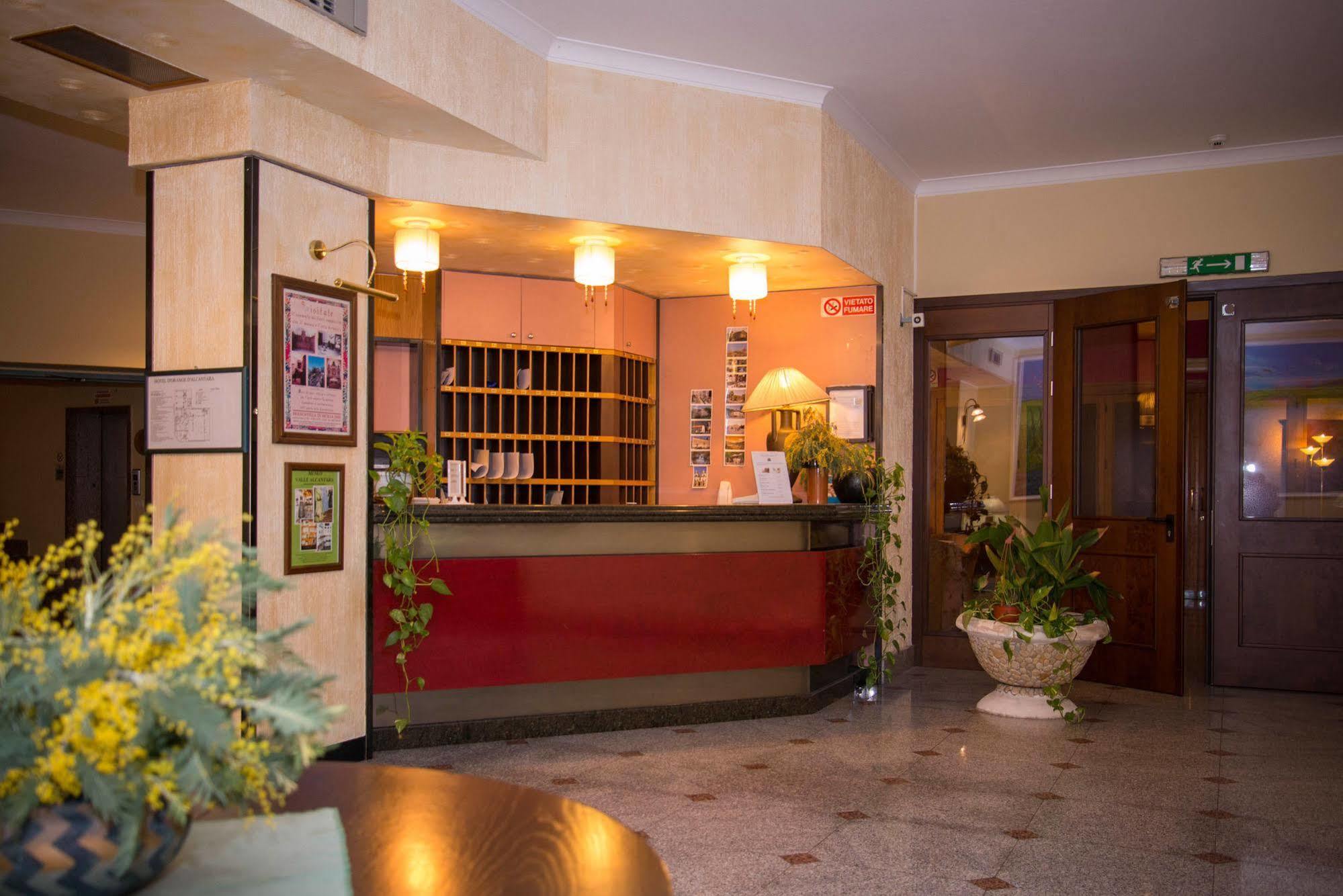 Hotel D'Orange D'Alcantara Francavilla di Sicilia Zewnętrze zdjęcie